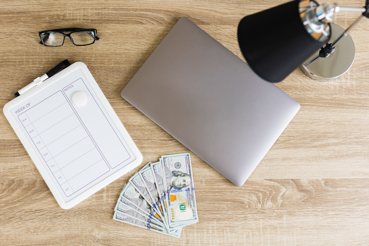 Weekly Income Report